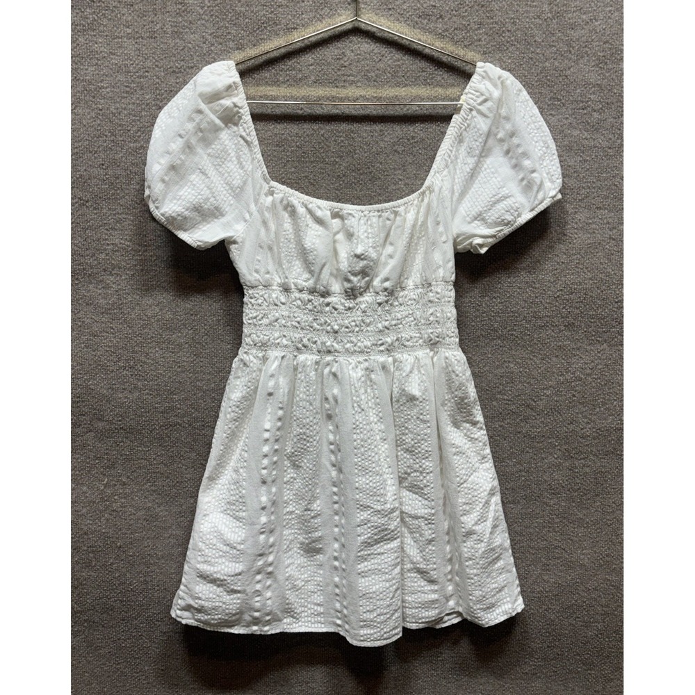 Sunday Best Aritzia Kay Dress Womens Medium White Lined Smocked Puff Sleeve EUC - Picture 3 of 4